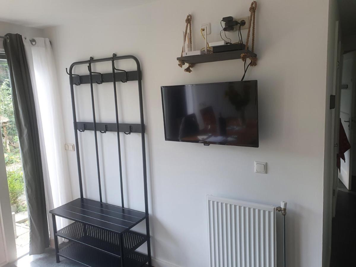 Cottage Geestmerambacht, Een Nieuw Vrijstaande Sfeervol En Landelijk Gelegen Vakantiewoning Koedijk Dış mekan fotoğraf