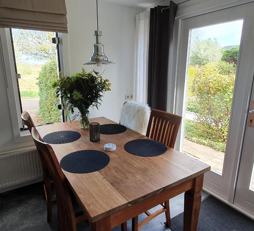 Cottage Geestmerambacht, Een Nieuw Vrijstaande Sfeervol En Landelijk Gelegen Vakantiewoning Koedijk Dış mekan fotoğraf
